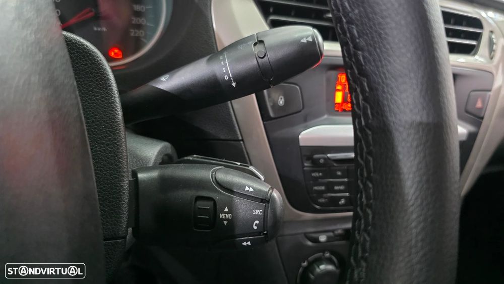 Citroën C-Elysée 1.6 HDi Seduction - 23