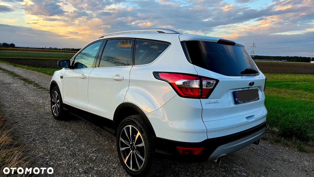 Ford Kuga - 6