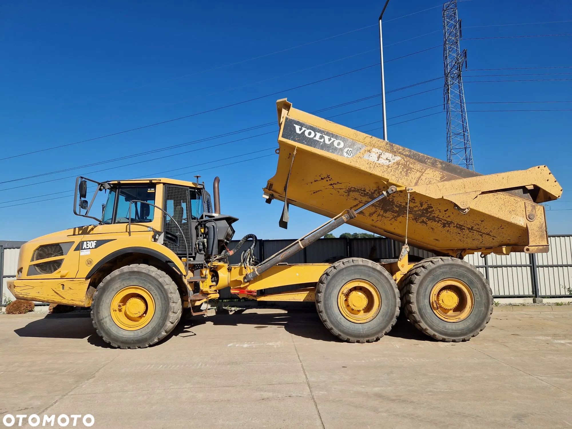 Volvo A30F * szerokie opony * burta tył * - 1