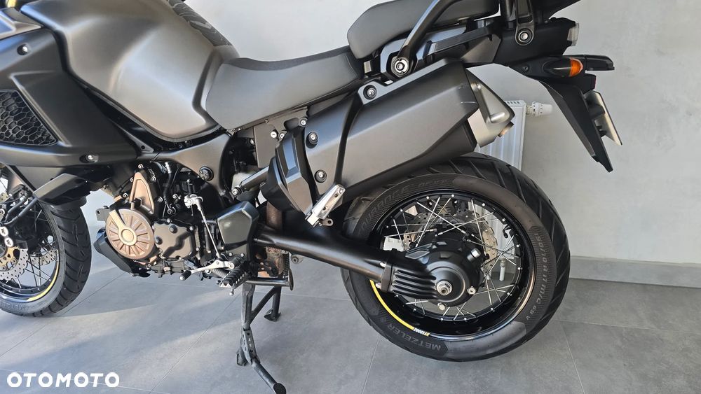 Yamaha XTZ - 18