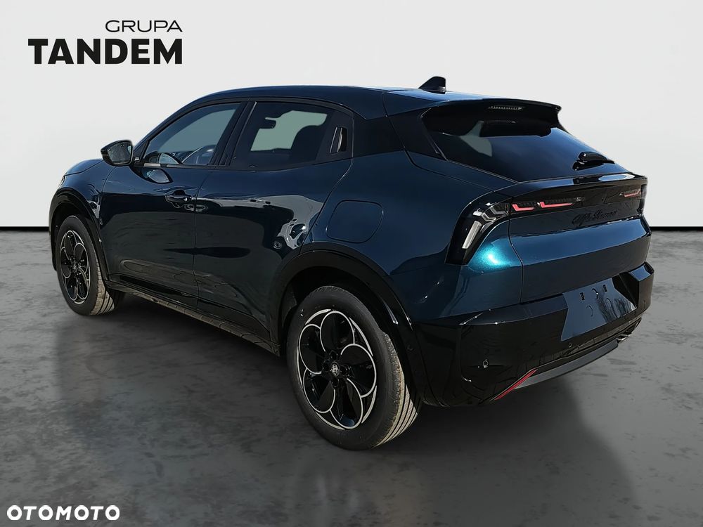 Alfa Romeo Junior 1.2 mHEV Ti eDCT - 7