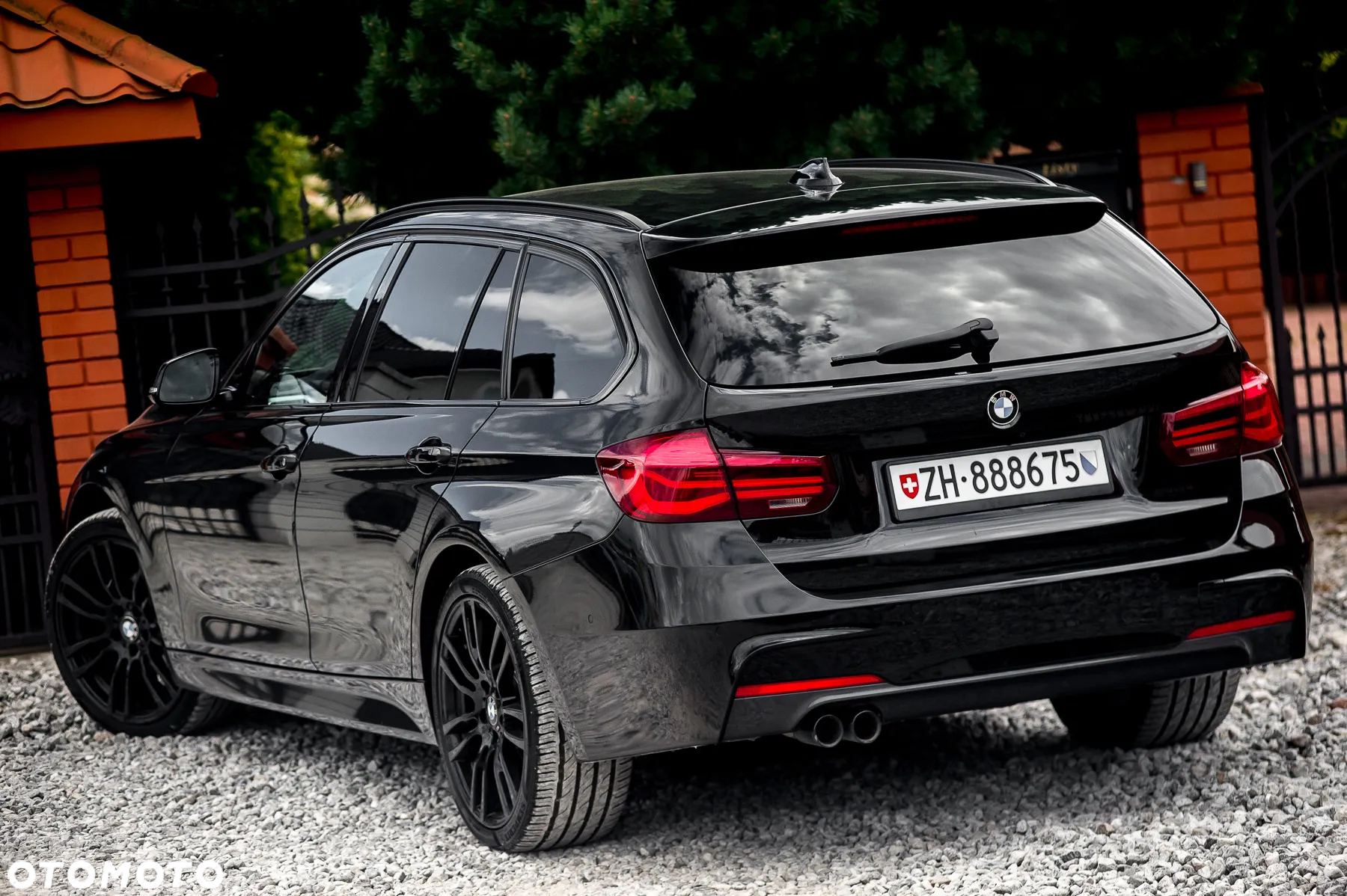 BMW Seria 3 320d Touring xDrive M Sport - 9
