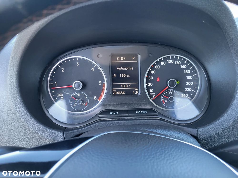 Volkswagen Amarok 2.0 BiTDI Autm Highline - 39