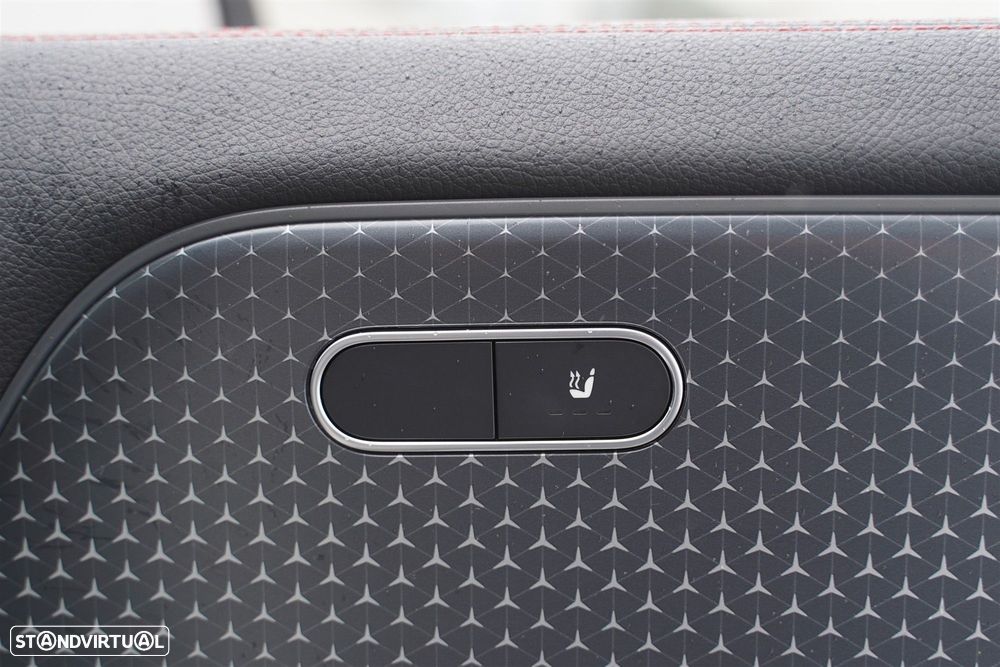 Mercedes-Benz EQA 250+ AMG Line - 40