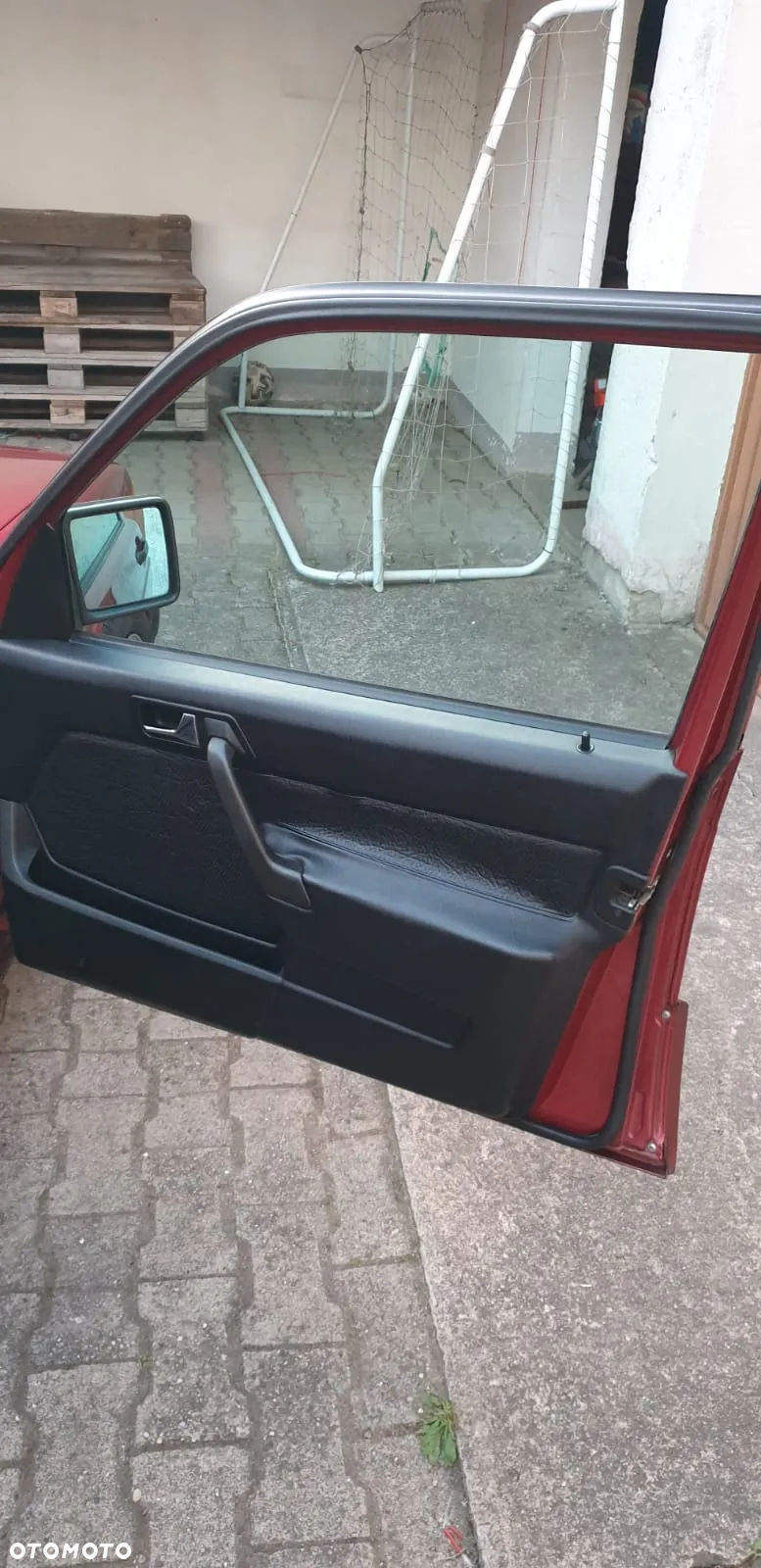 Mercedes-Benz W201 (190) - 21