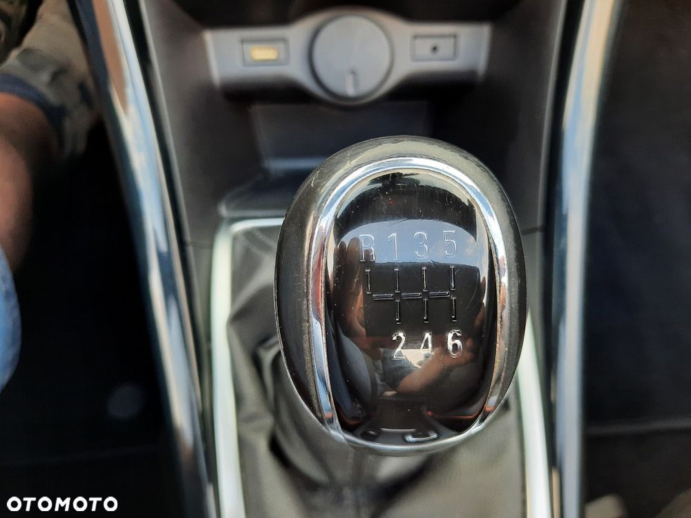 Opel Cascada 2.0 CDTI Cosmo S&S - 33