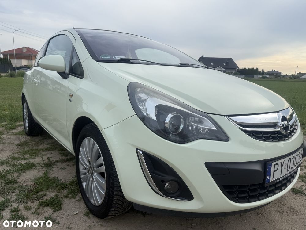 Opel Corsa - 1