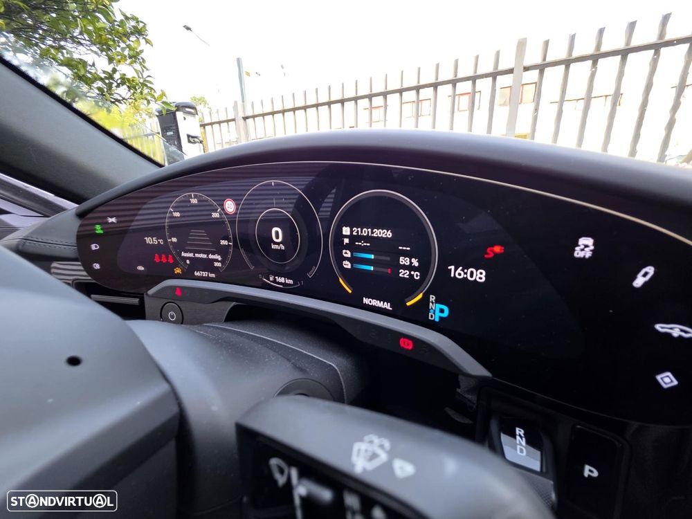 Porsche Taycan 4S - 6