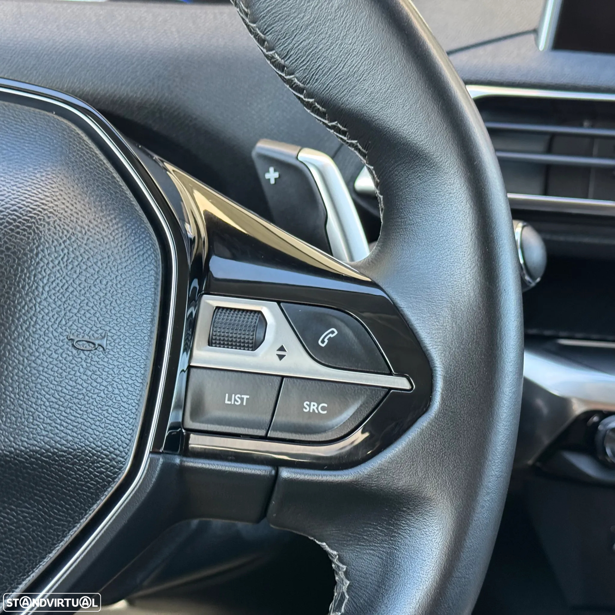 Peugeot 3008 1.6 BlueHDi Style EAT6 - 29