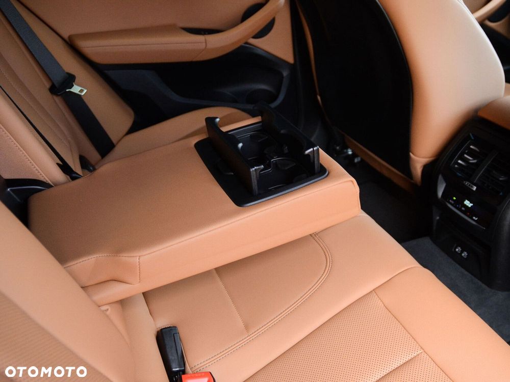 BMW X4 - 31