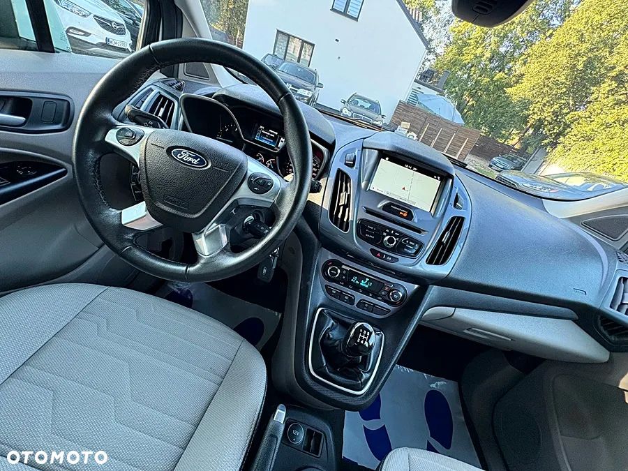 Ford Tourneo Connect 1.5TDCi Titanium - 26