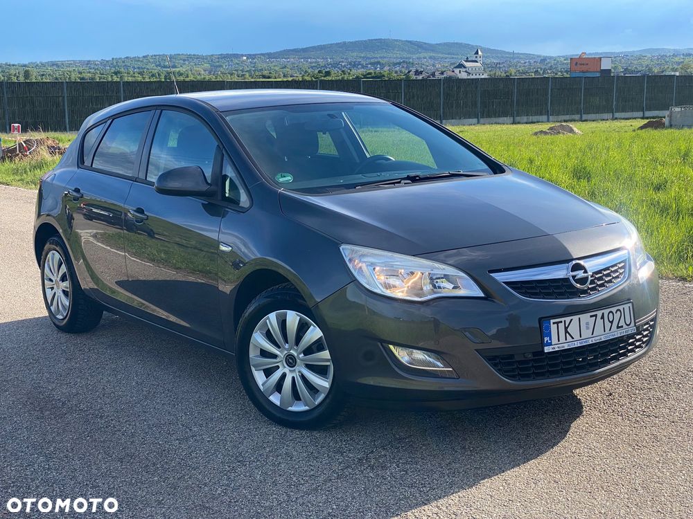Opel Astra 1.4 Turbo Design Edition - 2