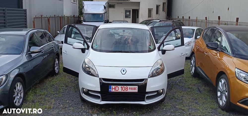 Renault Scenic - 26