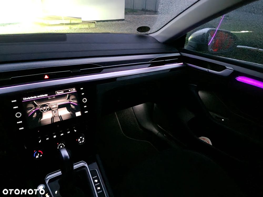 Volkswagen Arteon 2.0 TDI SCR DSG Elegance - 17