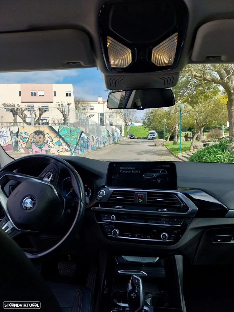 BMW X3 20 d xDrive Line Luxury - 11