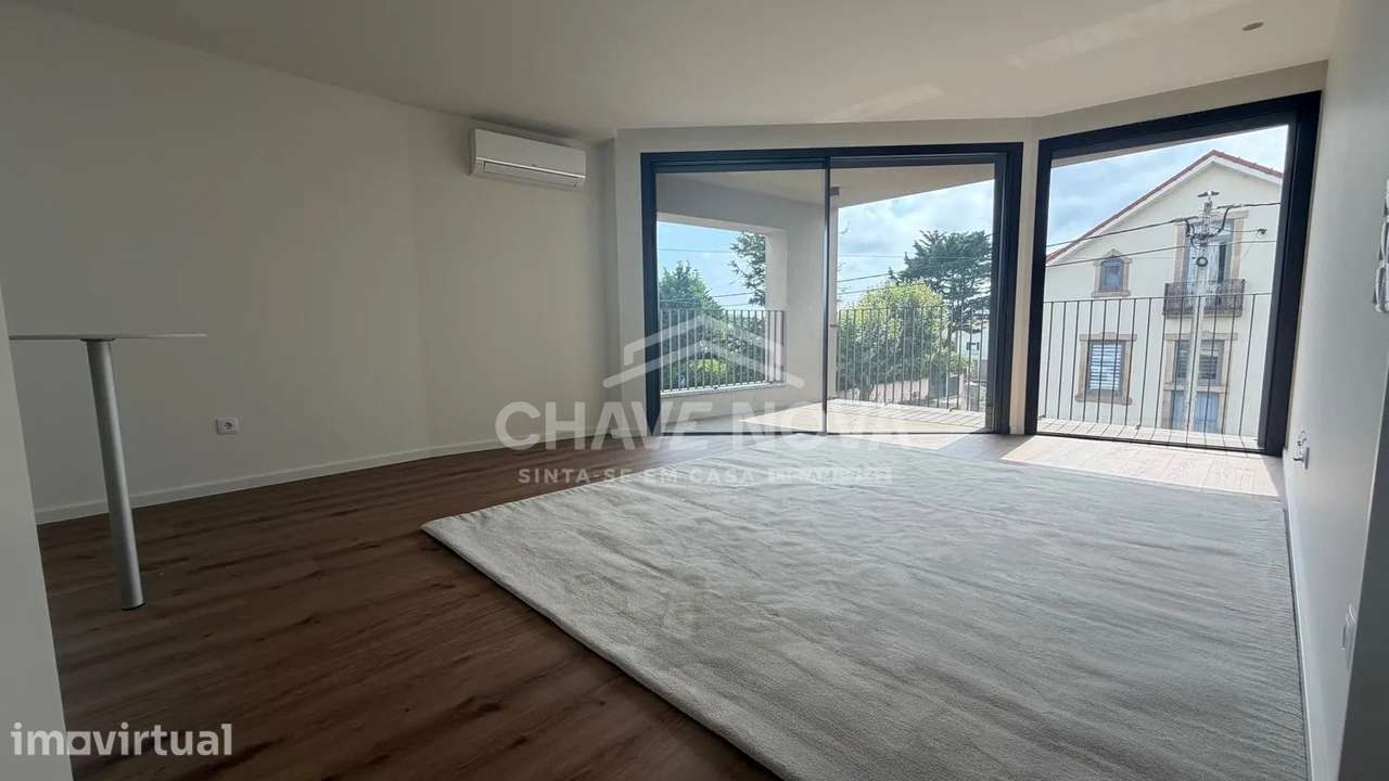 T1 Novo c/ Varanda e Lugar de Garagem em Arcozelo (Praias) - Grande imagem: 4/30