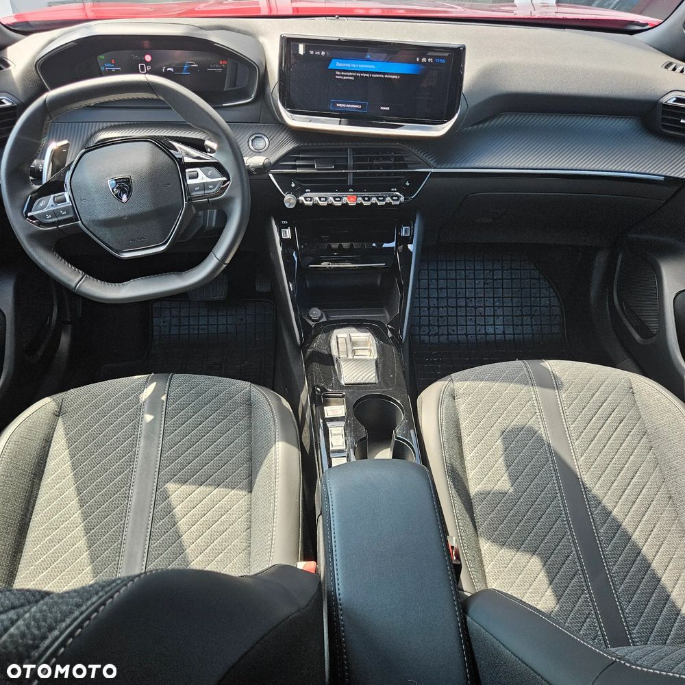 Peugeot 2008 PureTech mHEV Allure e-DCS6 - 12