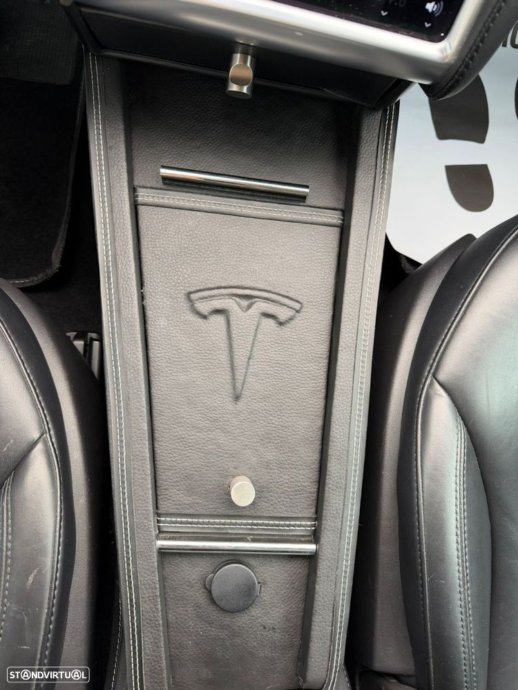 Tesla Model S 60 - 34