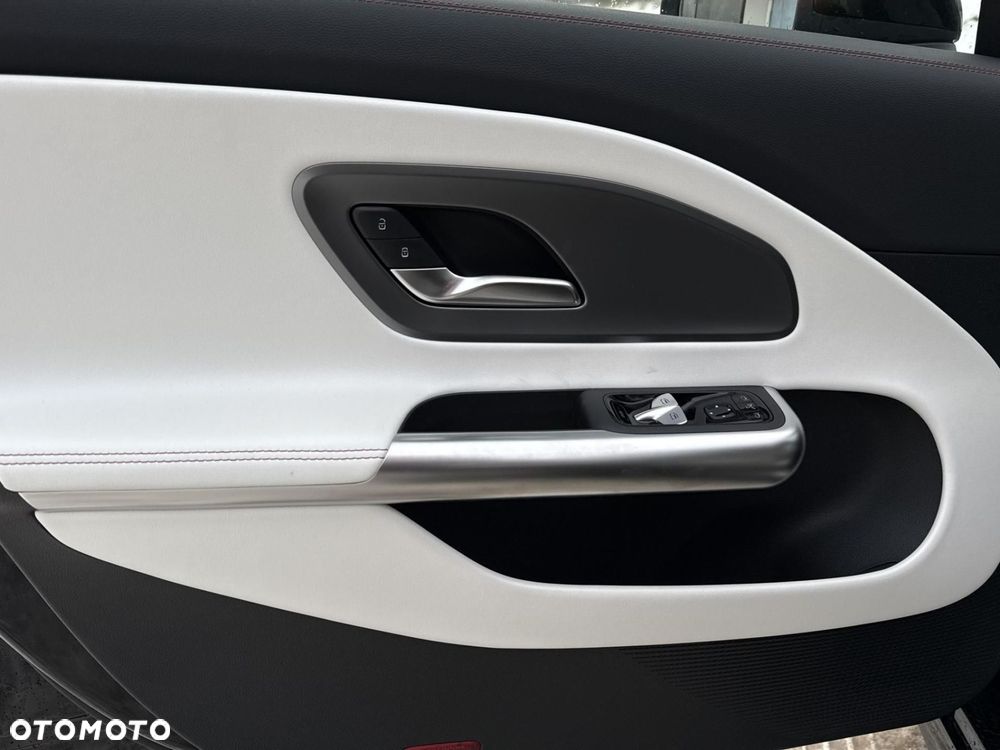 Mercedes-Benz CLA - 11