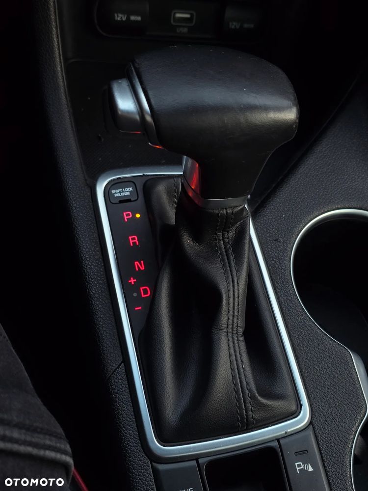 Kia Sportage 1.6 CRDI AWD DCT GT LINE - 30