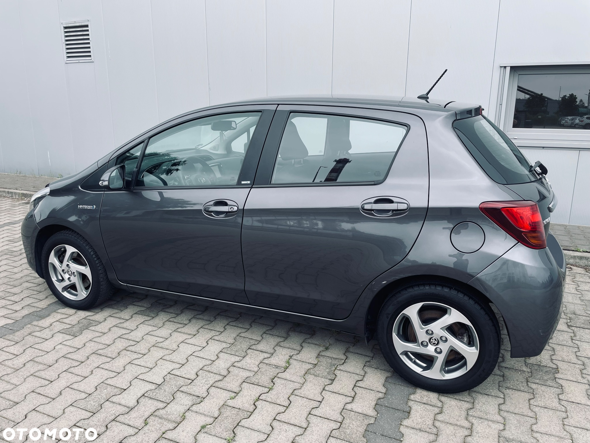Toyota Yaris - 6