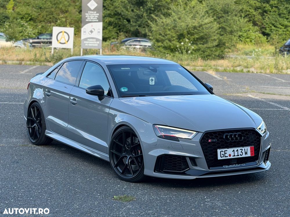 Audi RS3 - 3