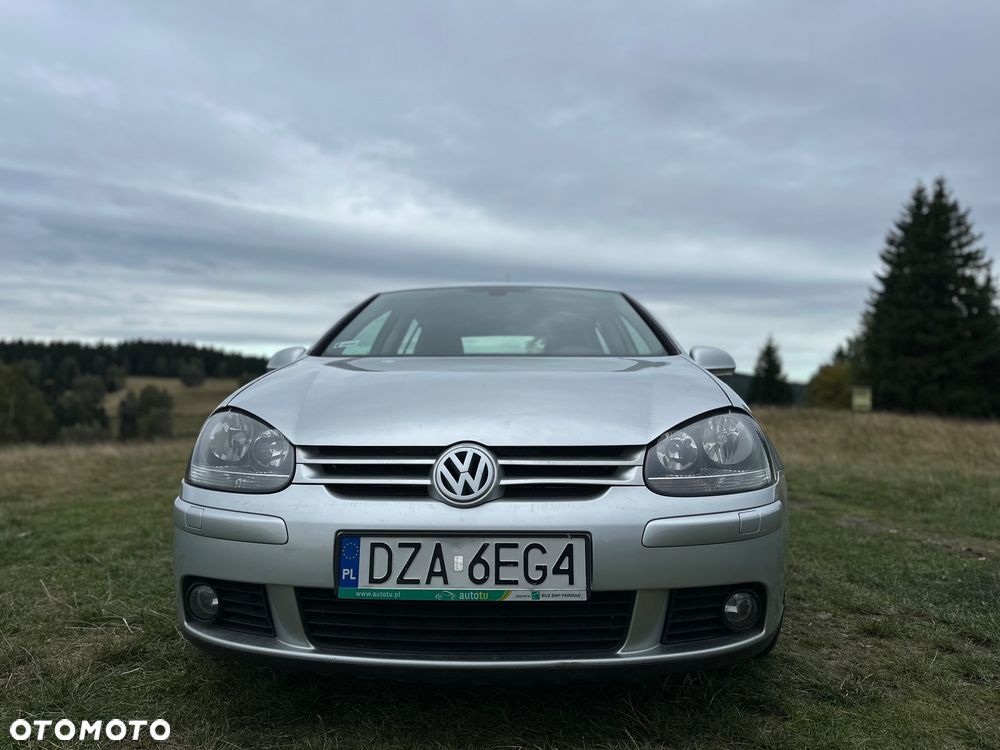 Volkswagen Golf V 1.9 TDI Comfortline - 3