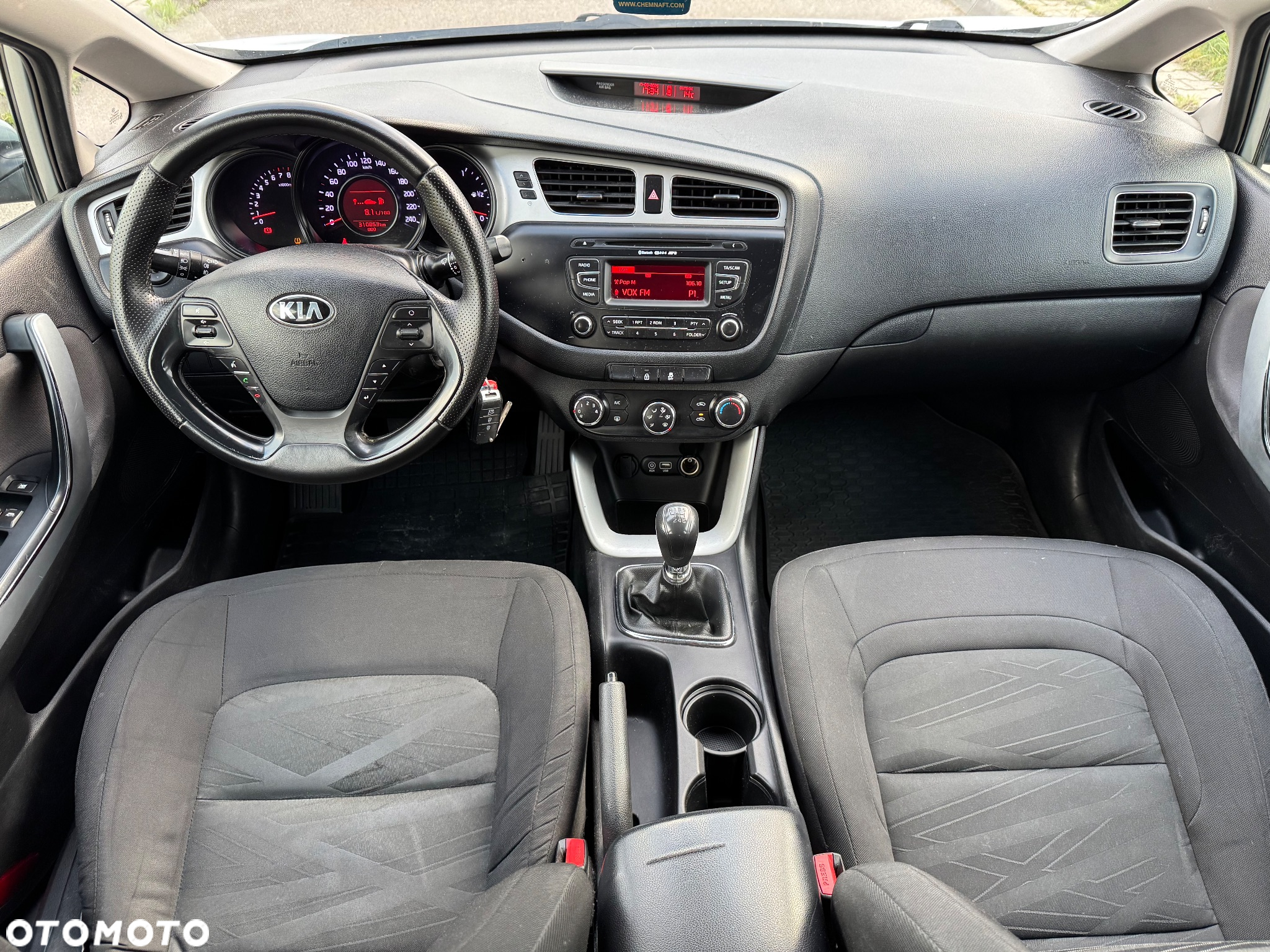 Kia Ceed Cee'd 1.6 GDI L - 18