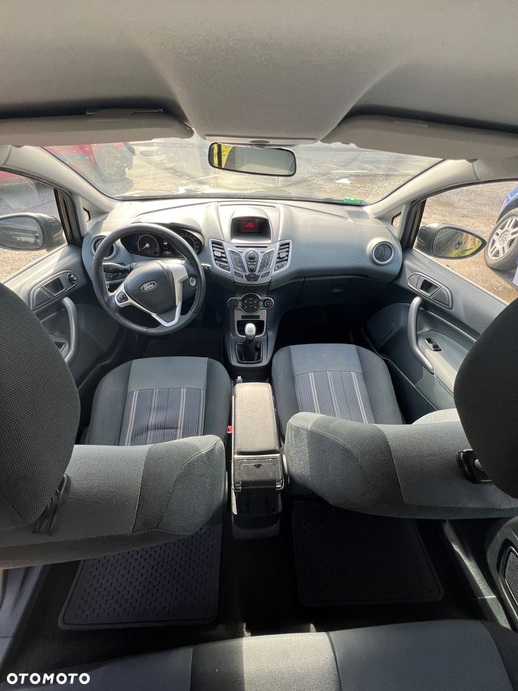 Ford Fiesta 1.4 TDCI - 6