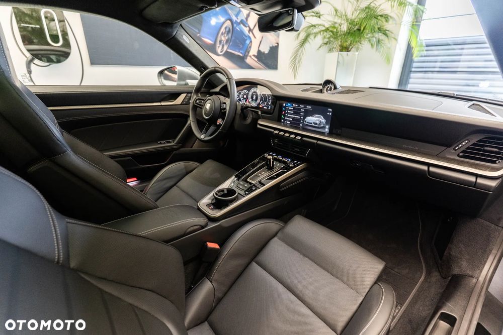 Porsche 911 Turbo S - 16