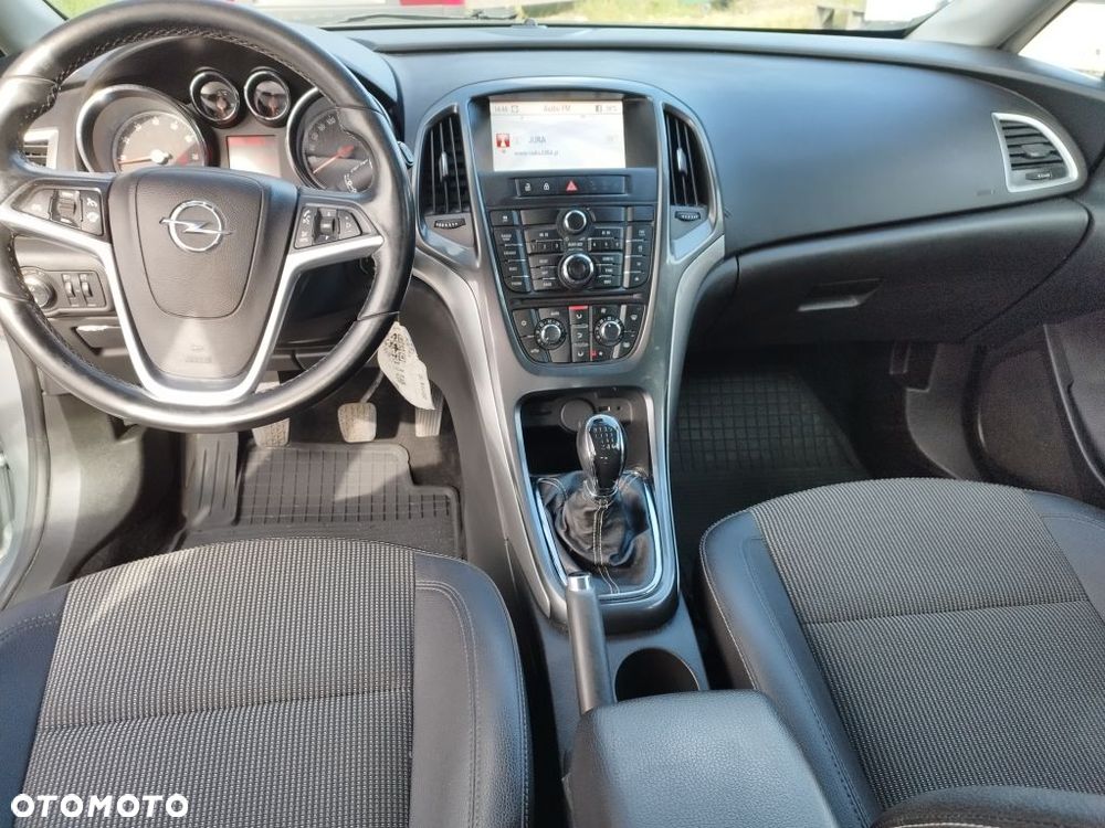 Opel Astra - 14