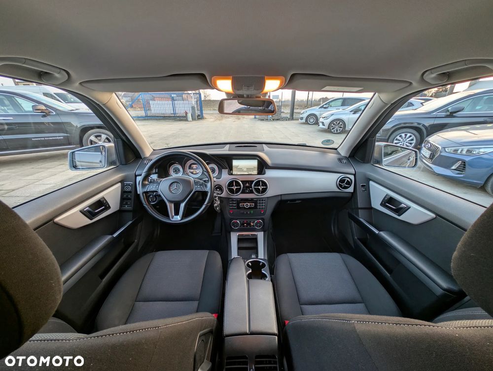 Mercedes-Benz GLK 220 CDI DPF BlueEFFICIENCY 7G-TRONIC - 29