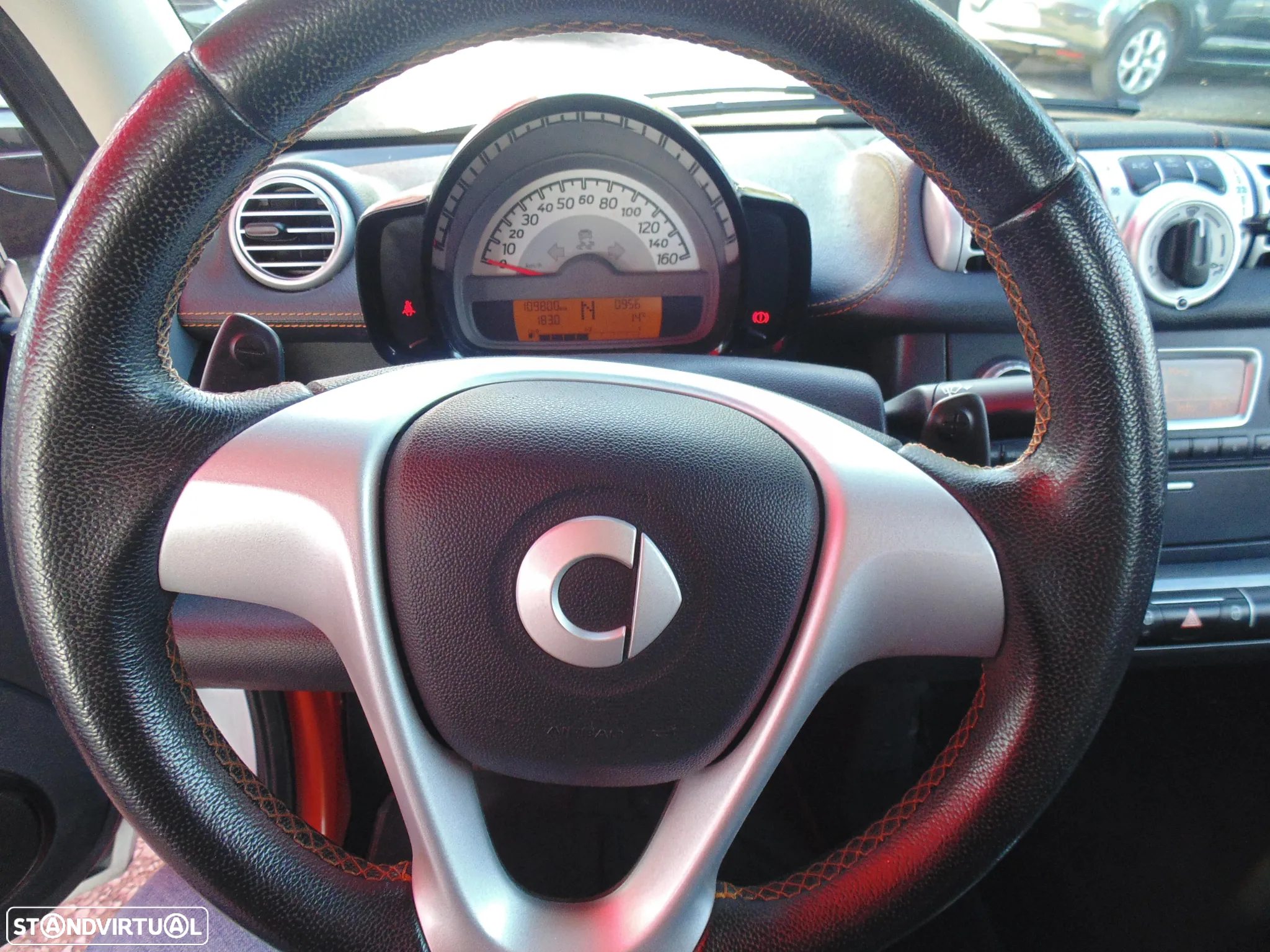 Smart ForTwo Coupé 1.0 mhd Passion 71 Softouch - 28