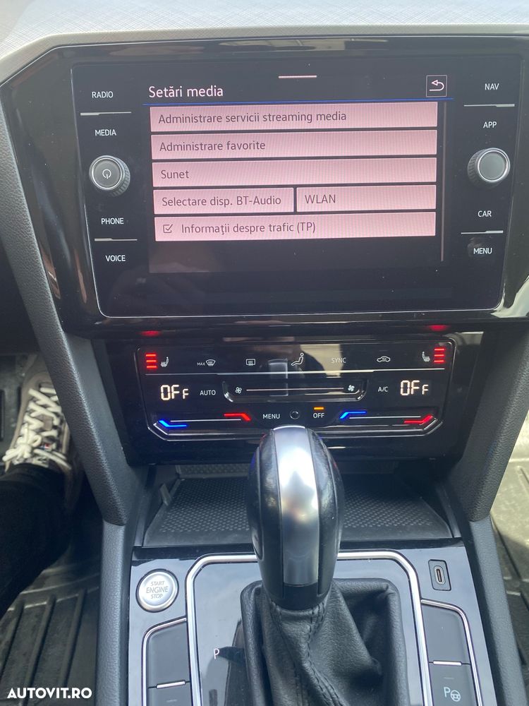 Volkswagen Passat 2.0 TDI SCR DSG Highline - 14