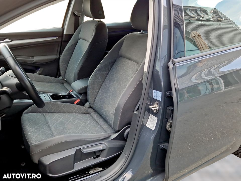 Volkswagen Golf 2.0 TDI Life - 11