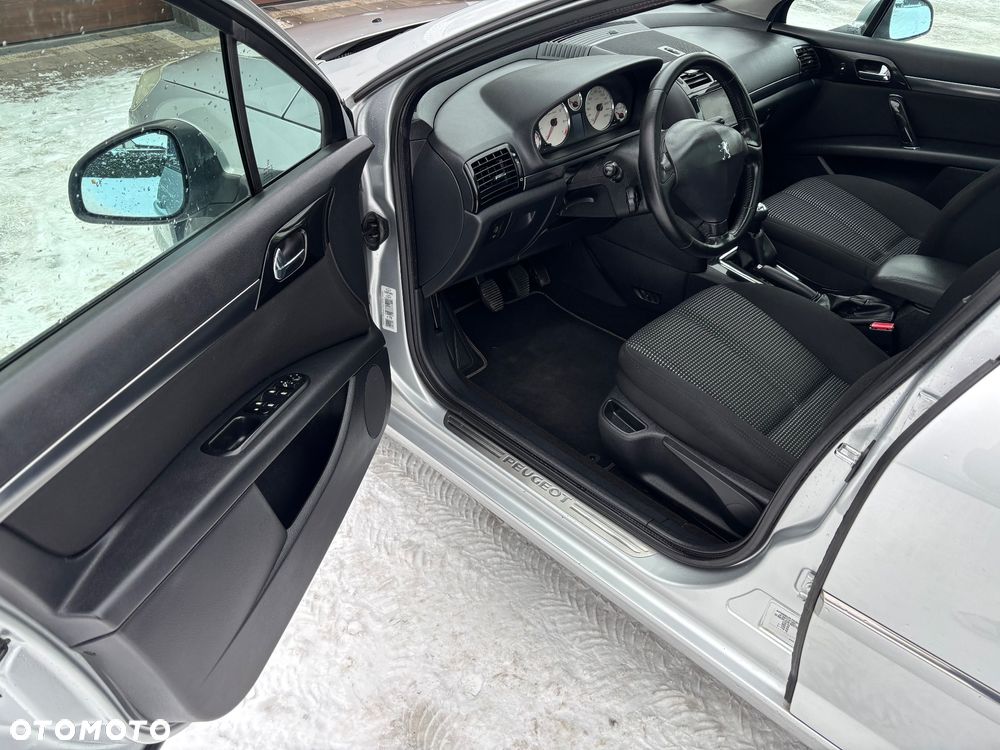 Peugeot 407 2.0 Premium - 12