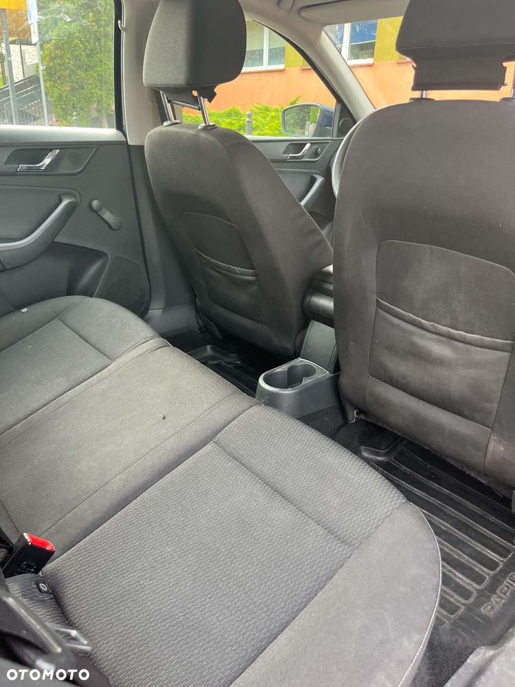Skoda RAPID 1.2 TSI Ambition - 11