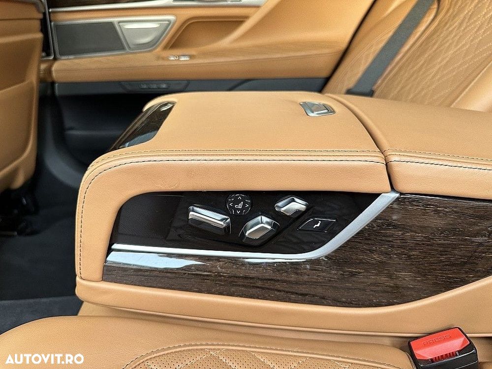 BMW Seria 7 740d xDrive - 9