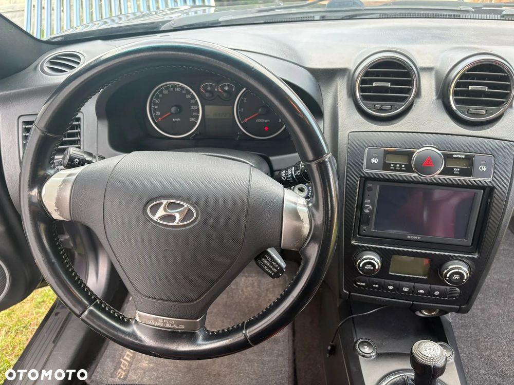 Hyundai Coupe 2.0 Dynamic - 22