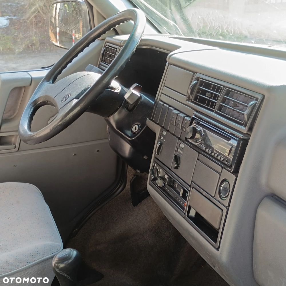Volkswagen T4 California - 21
