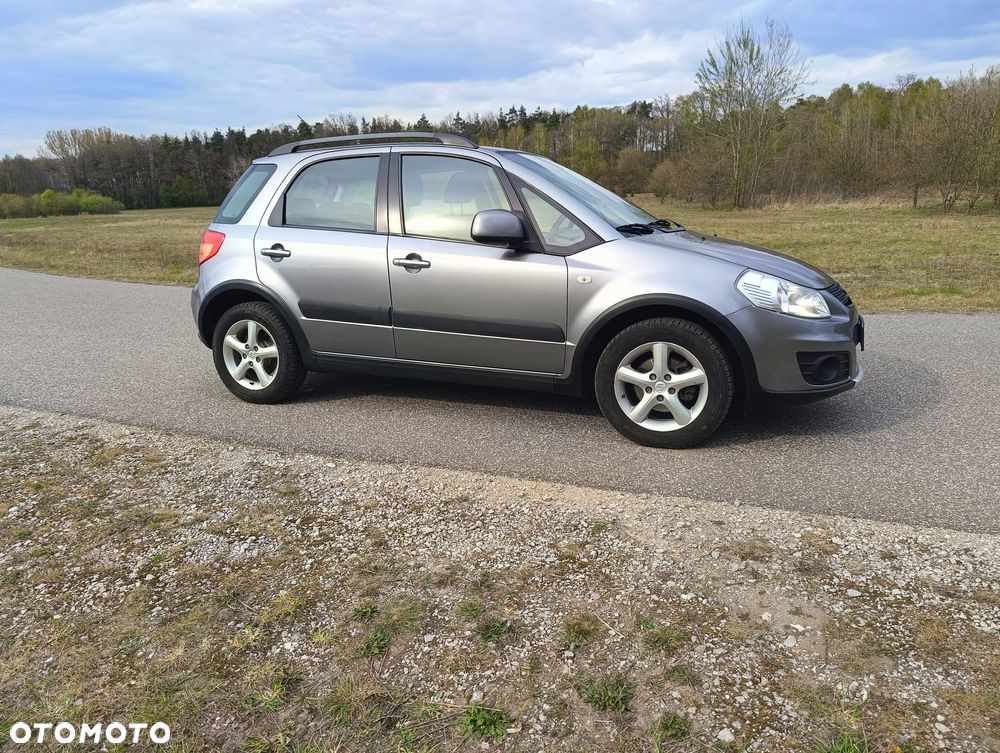 Suzuki SX4 1.5 Comfort - 2