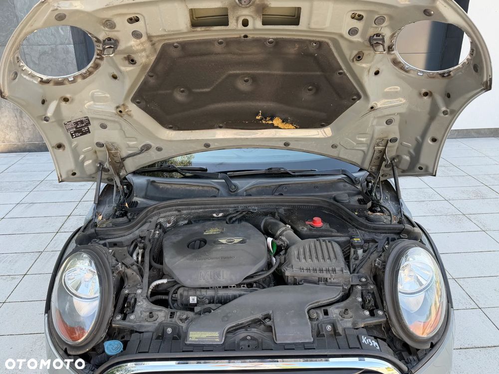 MINI Cooper Standard - 8