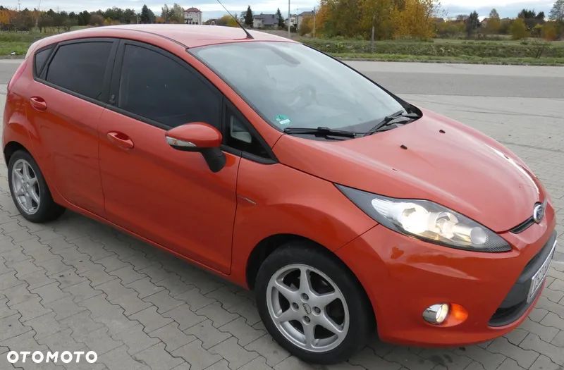 Ford Fiesta - 17