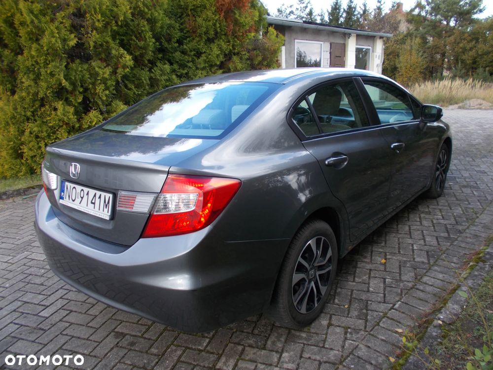 Honda Civic - 4