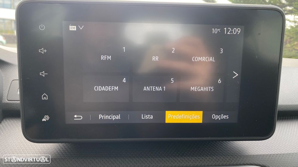 Dacia Sandero 1.0 SCe Essential - 38