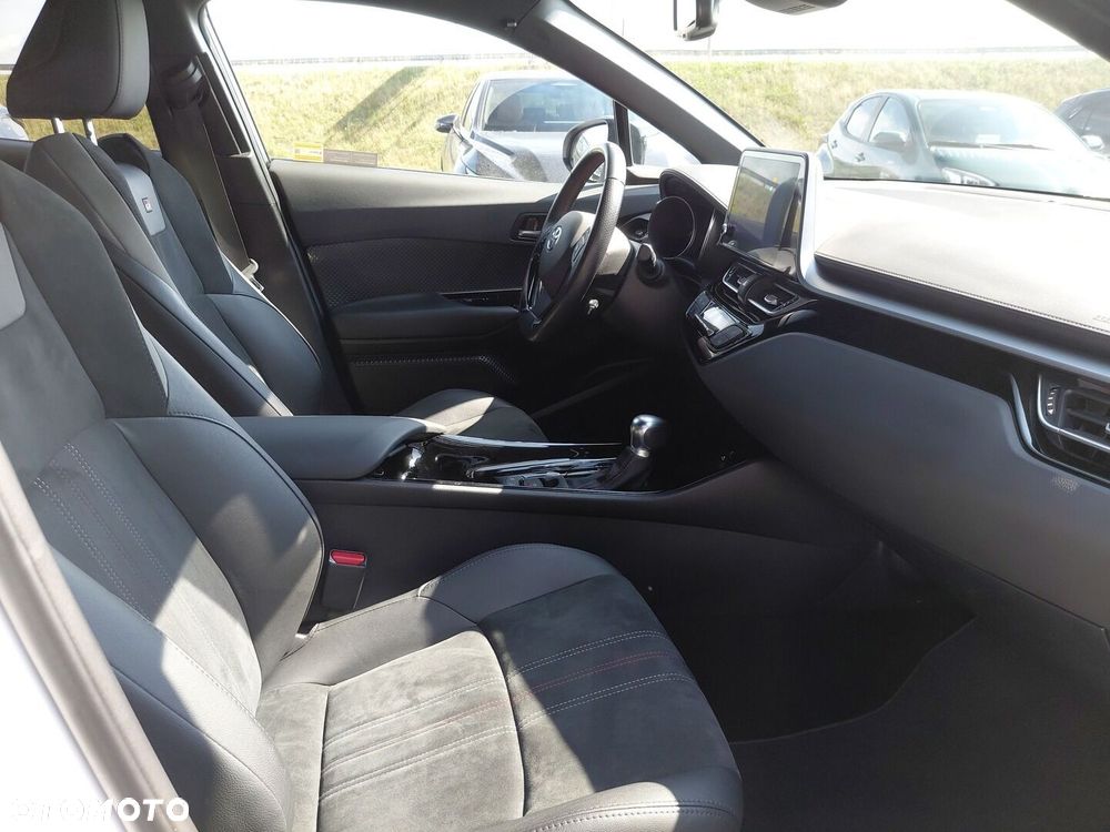 Toyota C-HR 2.0 Hybrid GR Sport - 9
