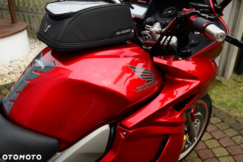 Honda CBF - 7