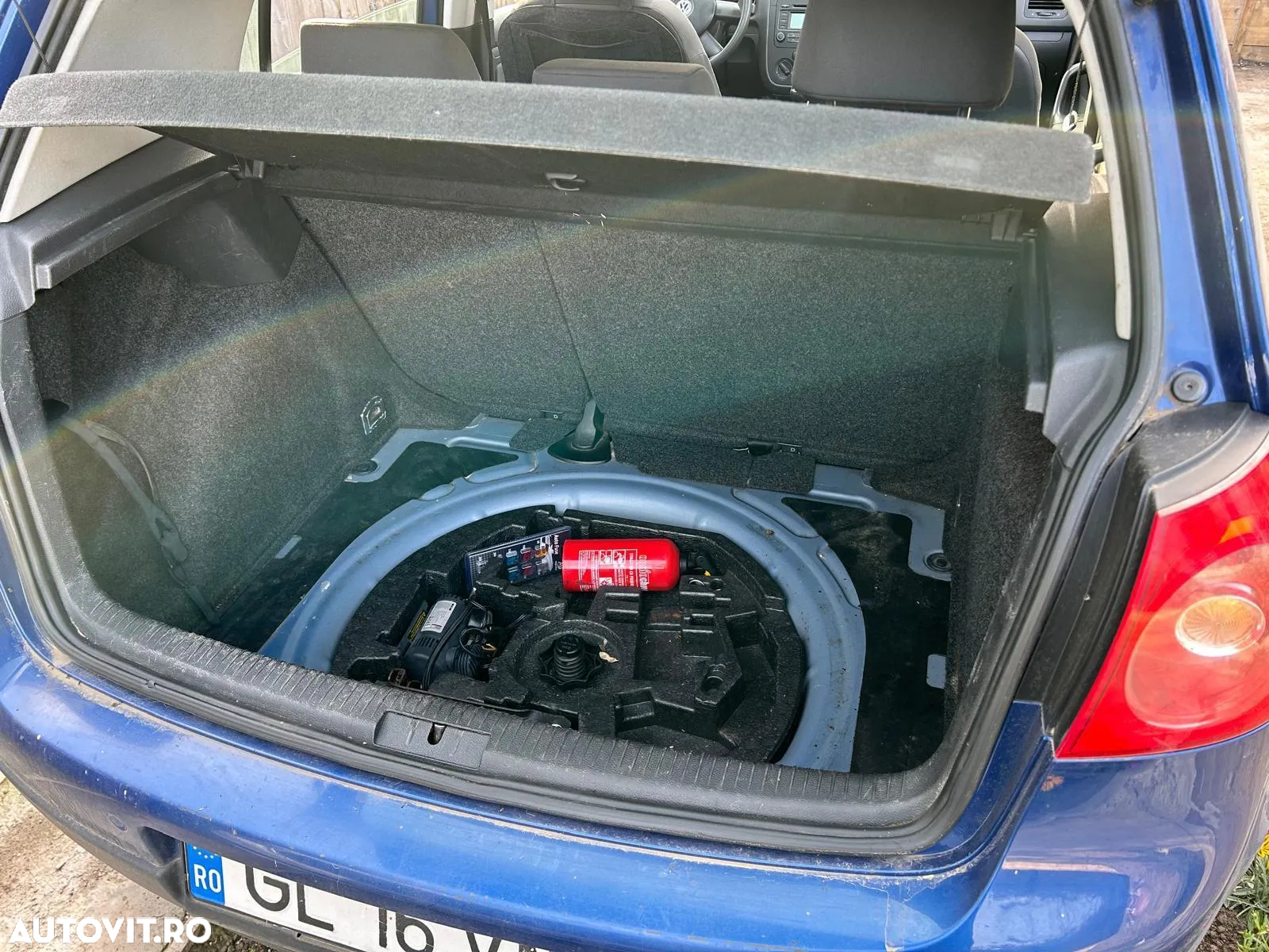Volkswagen Golf - 9