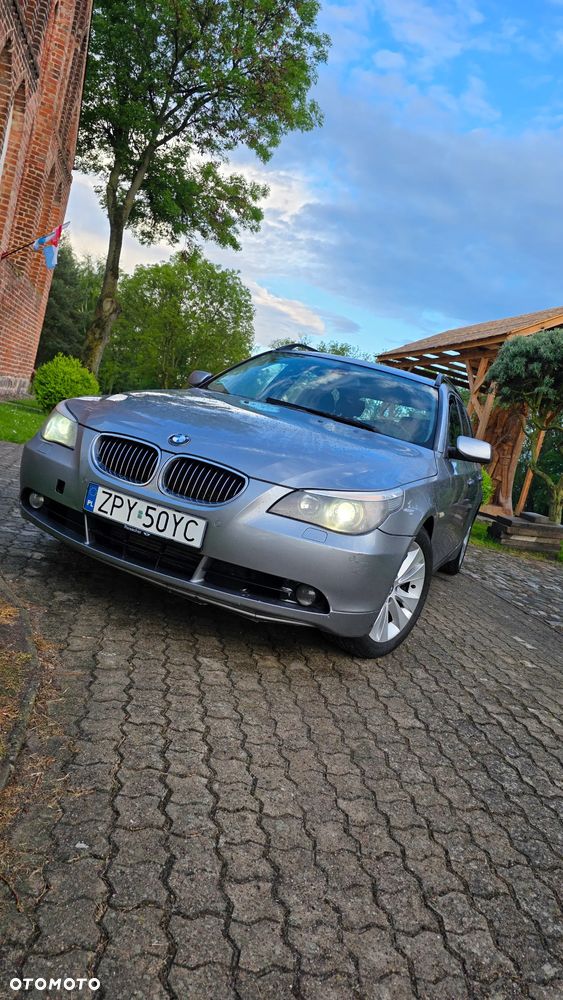 BMW Seria 5 525d - 1