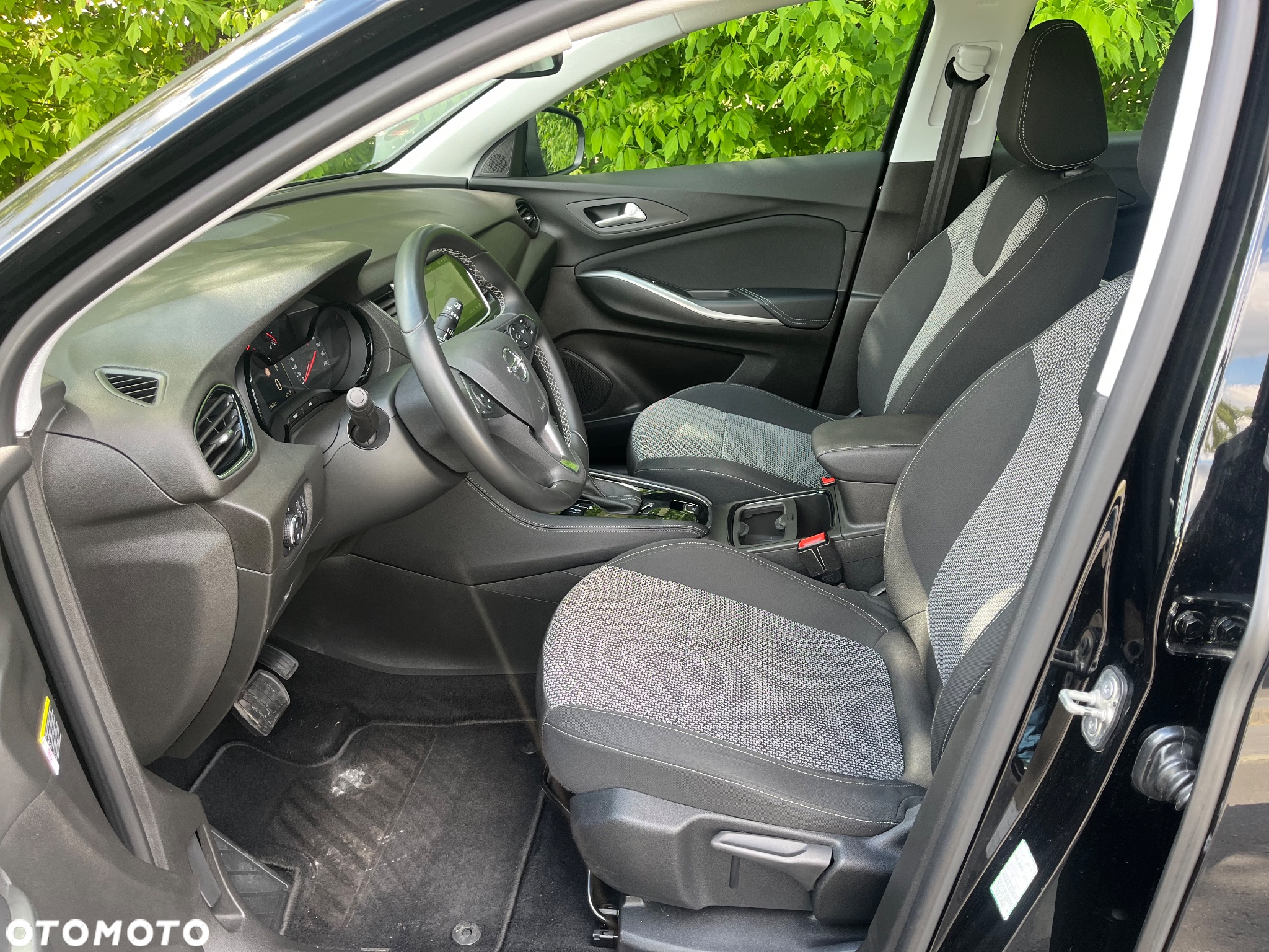 Opel Grandland X - 12